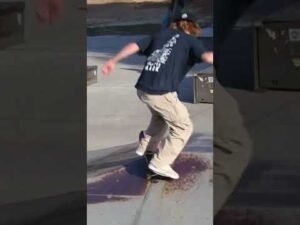 Insane skateboard tricks! (Berrics worthy?)