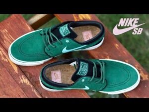 Nike SB Zoom Janoski OG+ | Gorge Green Copa-action Green | Updated Release 06-08-23