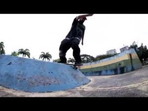 promovideo da planb skateboards tricks classe Blunt tô rockrall reverse 180. @PlanBTVChannel