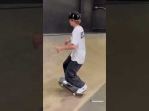 Felipe Mota killed it in berrics