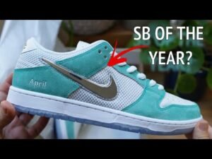 April Skateboards Nike SB Dunk Review!