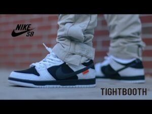 TIGHTBOOTH x NIKE SB DUNK LOW | REVIEW, SIZING, & ON-FOOT