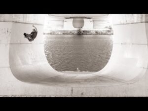 Etnies "Barge the Bloc" Video