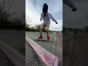 Parking Block Alpha Flip line @giftedhater3087 @berrics @TonyHawk @BxxJohnson @berrics #skateboard