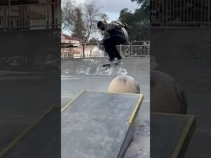 ANTWUAN DIXON!🔥 Subscribe! daily content #skateboarding #FTP #thrashermagazine #fakie #skate #twuan