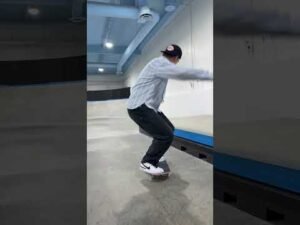 Shane O’Neill, Switch frontside tailslide bigger heelflip out 🤯 #nikesb #skateboarding
