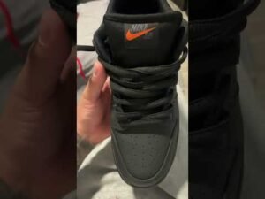 Nike SB Dunk Triple Black #blackcat #orangelabel #nikesb #sbdunk