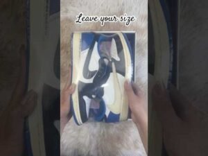 NIKE SB Dunk.  👟👟 #dance #automobile #music #sneakers #noshoesnation #basketballshoes #freestyle