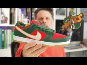 NIkeSB Dunk Low | Supersonics